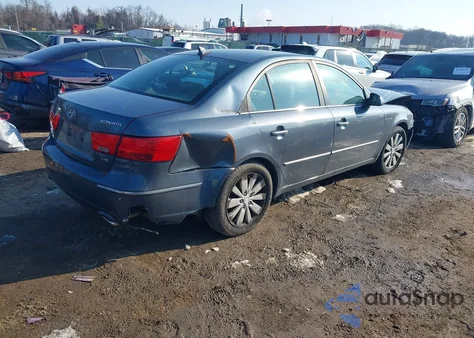 2010 Hyundai Sonata Limited V6 z USA, uszkodzony, nr VIN 5NPEU4AF1AH615570